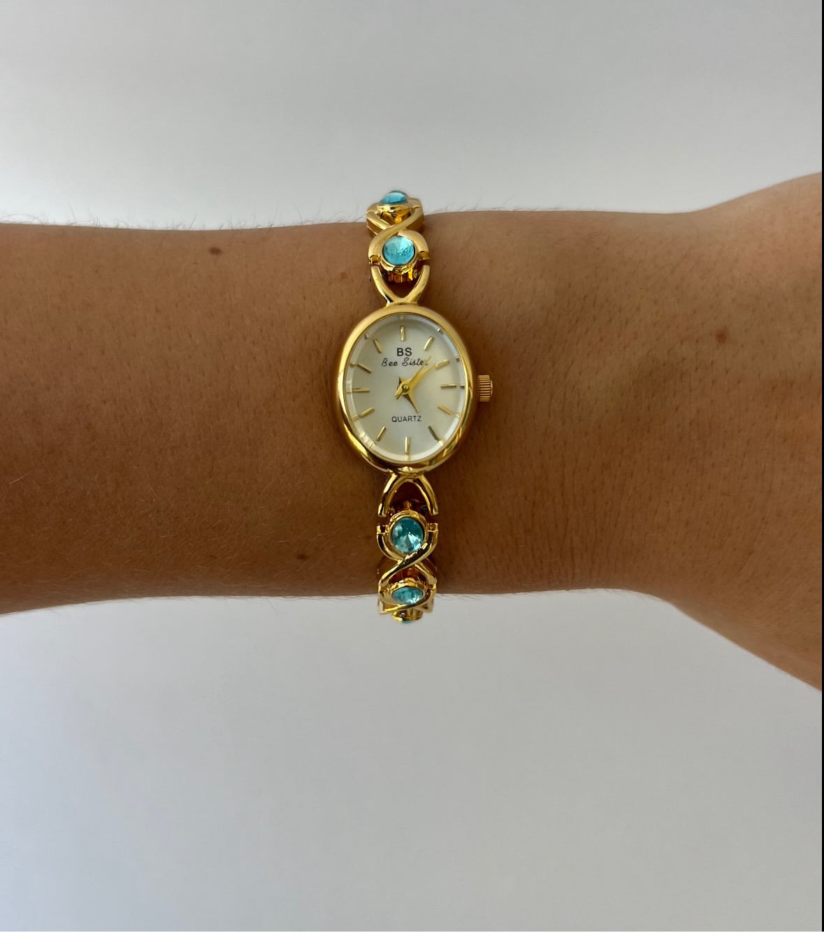 Vintage Gold Women gemstone watch