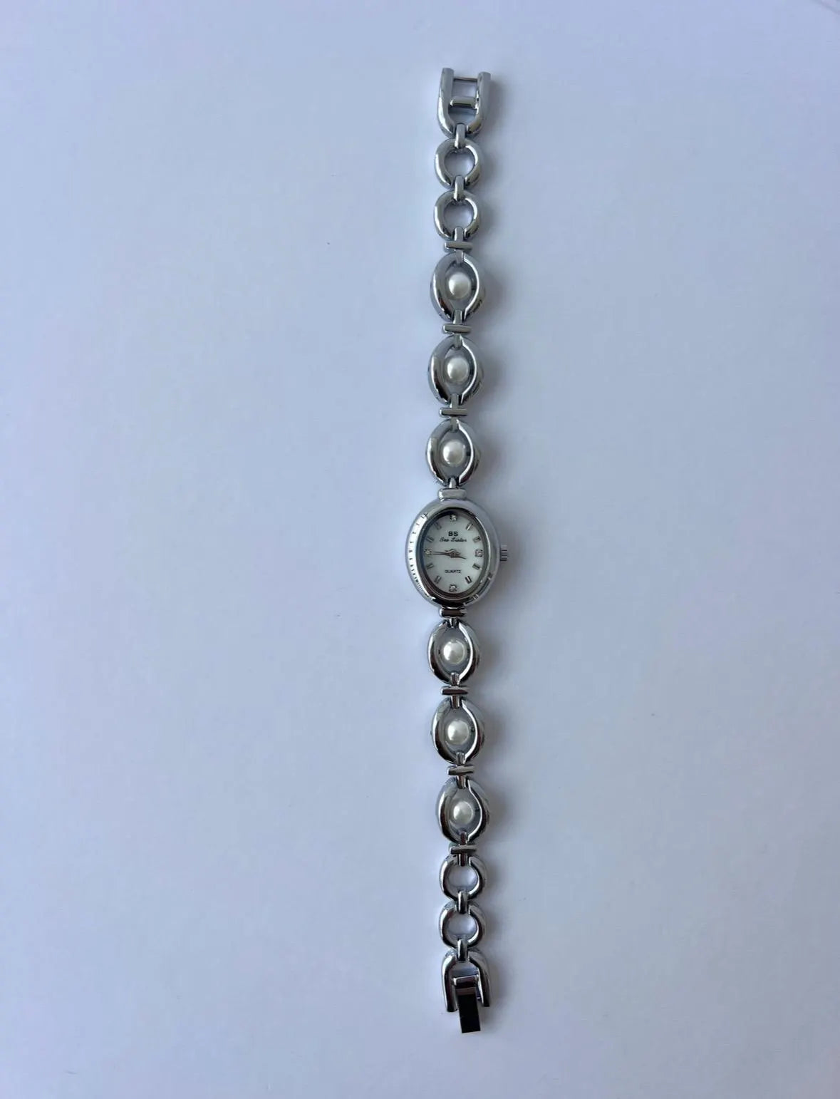Montre vintage en argent délicat, montre femme - montre perle