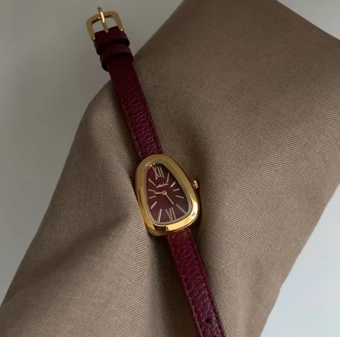 Gold Snake Luxury leather burgundy watch