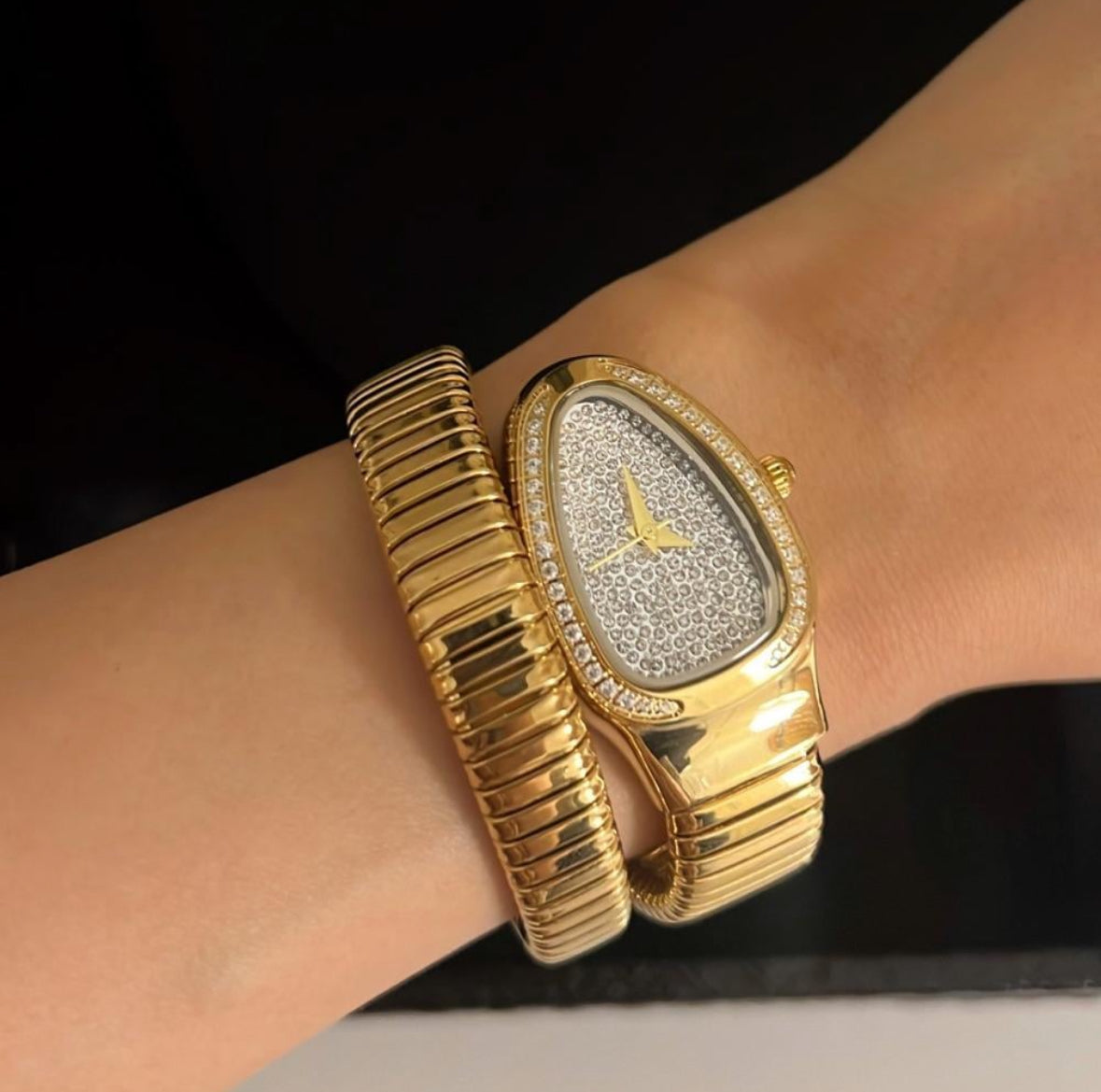 Gold Luxury snake diamond women watch