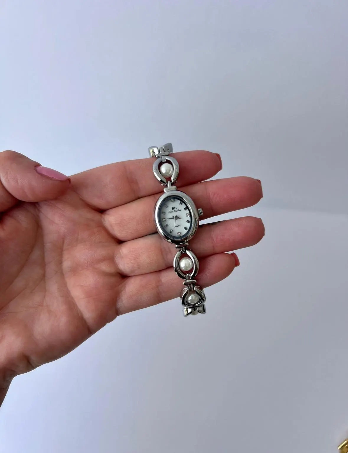 Montre vintage en argent délicat, montre femme - montre perle