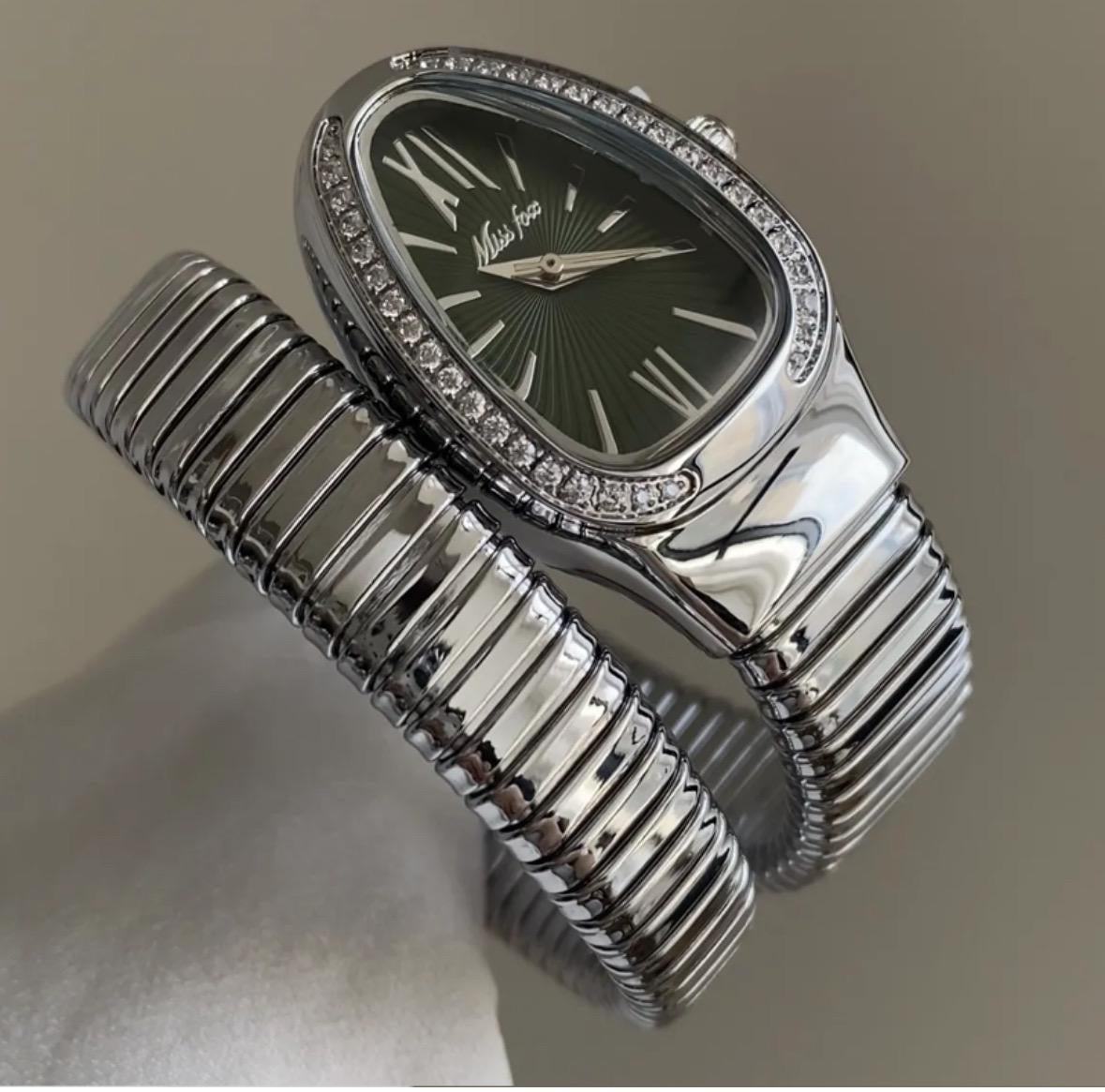 Luxury snake watch, Vintage women watch, gold watch,double circle design - PrettyCuteWrist