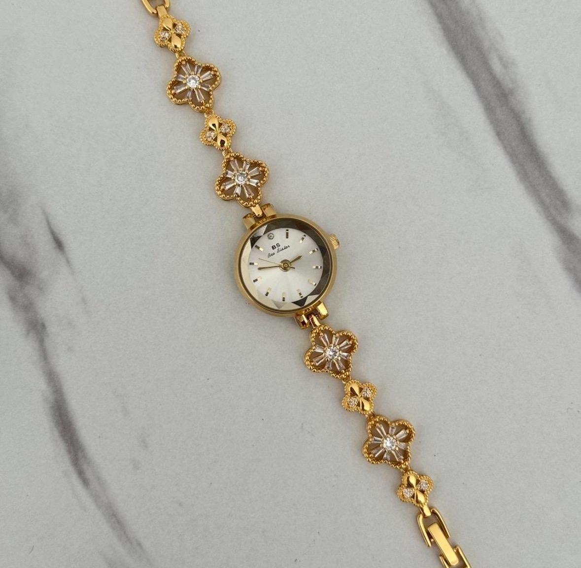 Gold flower old money Watch, Vintage inspired