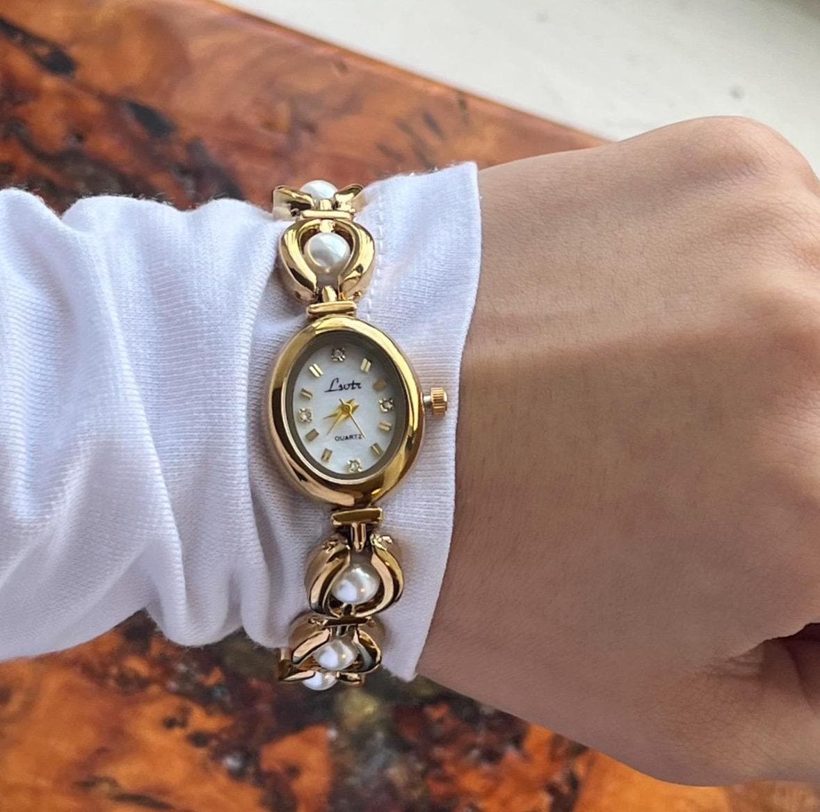Pearl Gold women’s Watch | Vintage inspired