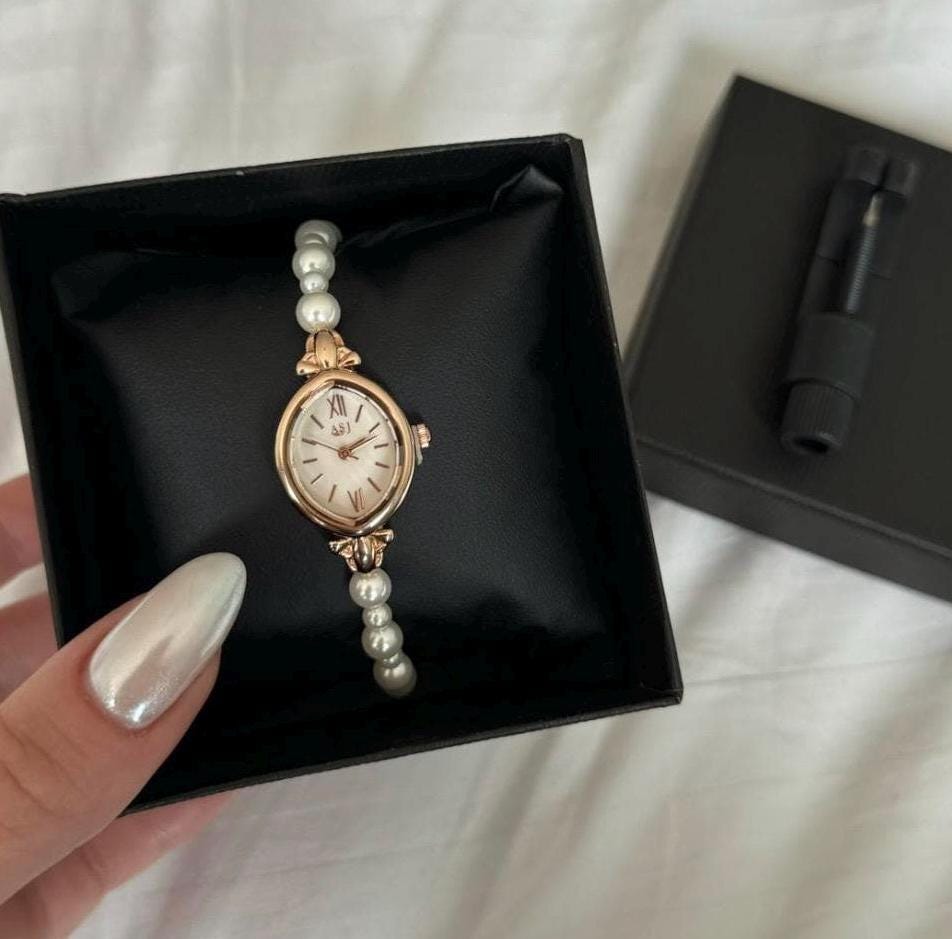 Vintage dainty gold watch