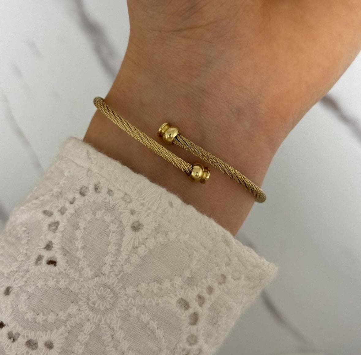 Dainty gold watch, vintage watch women