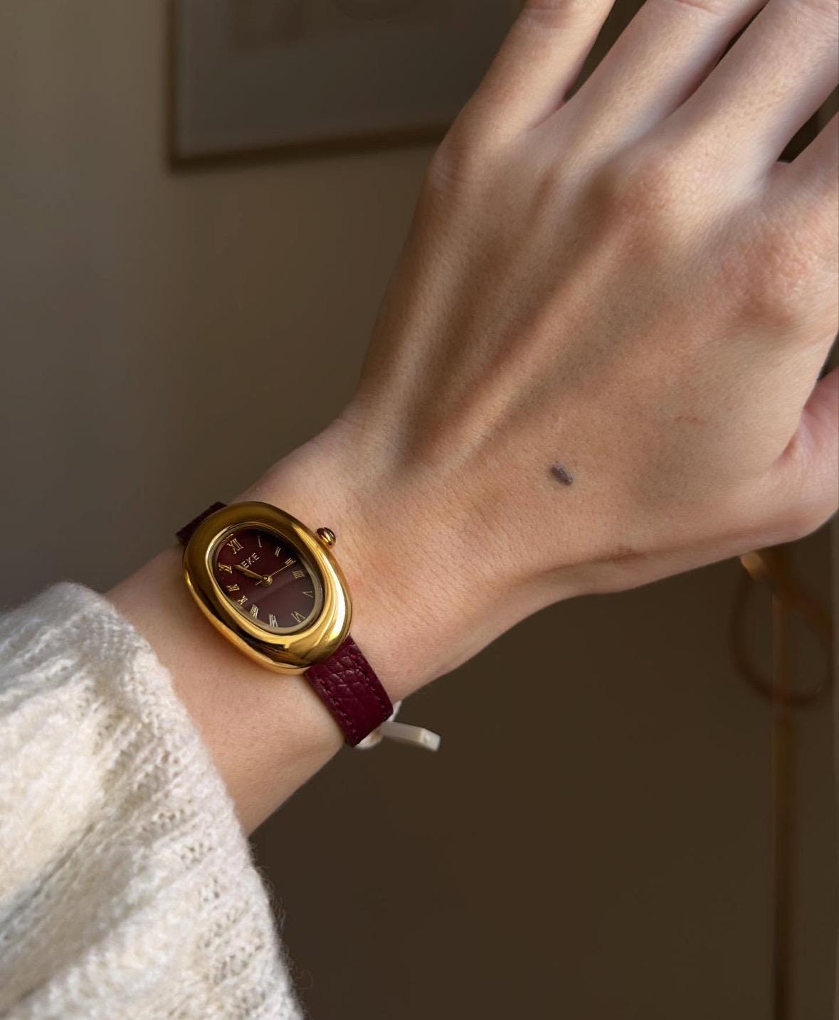 Burgundy Vintage watch for women, luxury leather watch