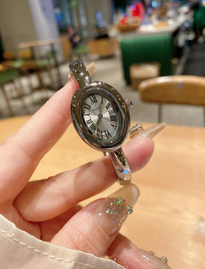 Gold bangle watch watch | Vintage inspired
