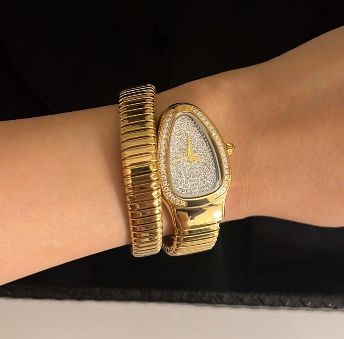 Gold Luxury snake diamond women watch