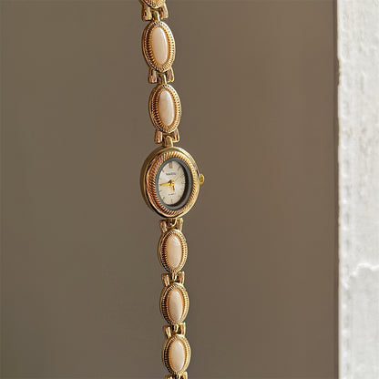 Old money gold gemstome watch | Vintage inspired