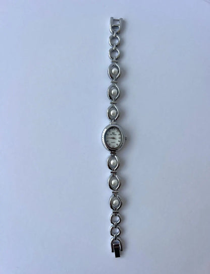 Montre vintage en argent délicat, montre femme - montre perle