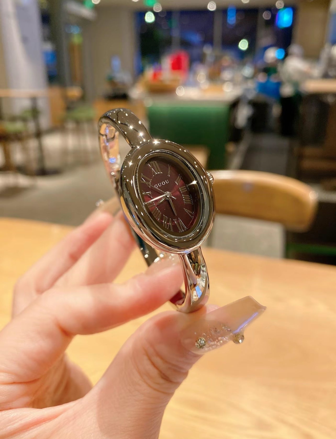 Gold bangle watch watch | Vintage inspired