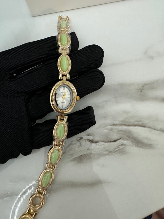 Old money gold gemstome watch | Vintage inspired