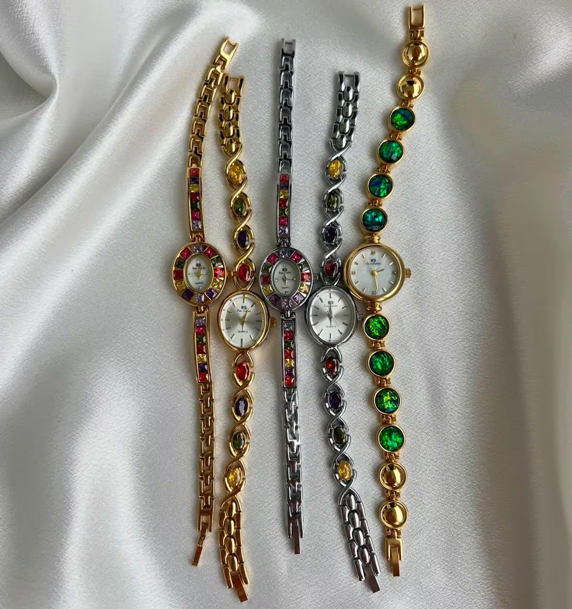 Vintage dainty gold gemstone women Watch