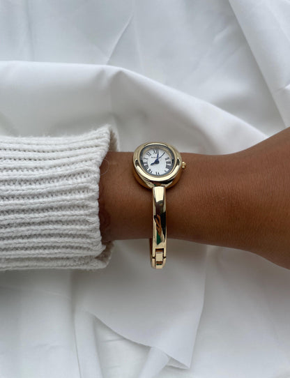 Gold bangle watch watch | Vintage inspired